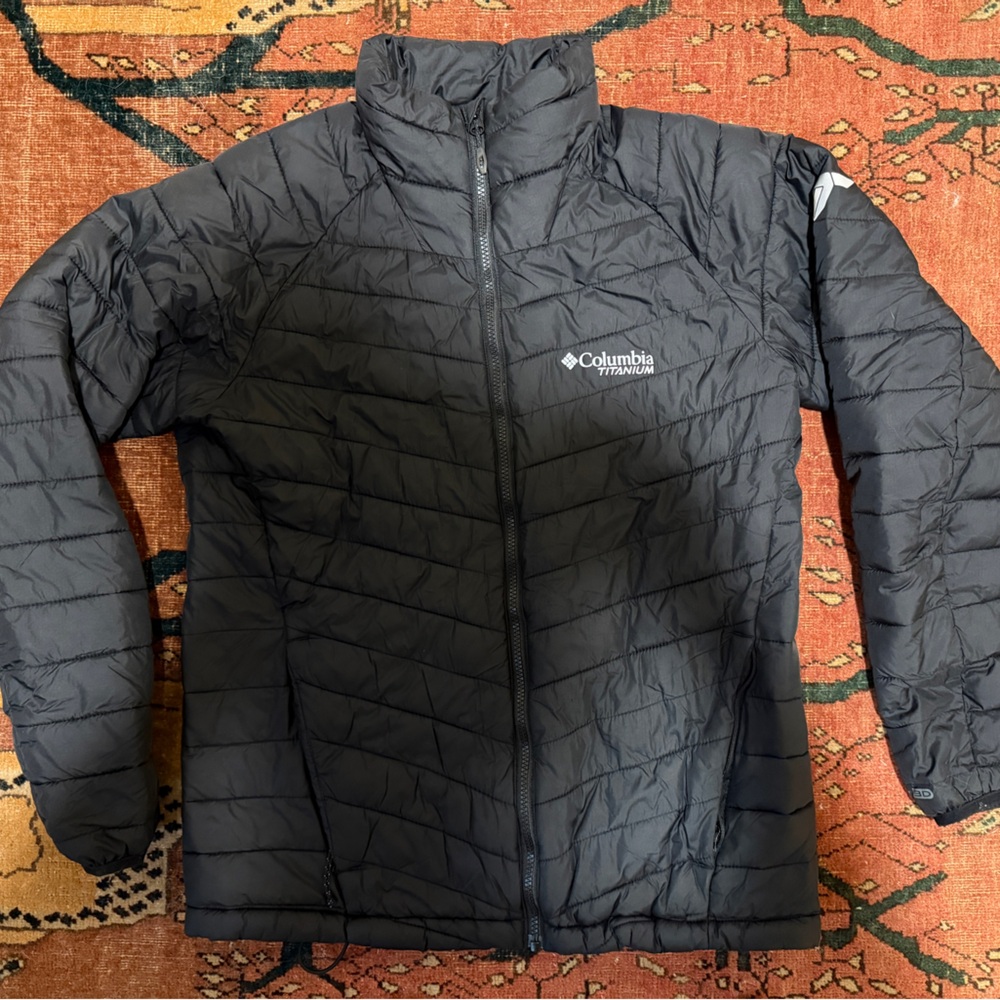 Columbia Men's Dark Gray Puffer Jacket
